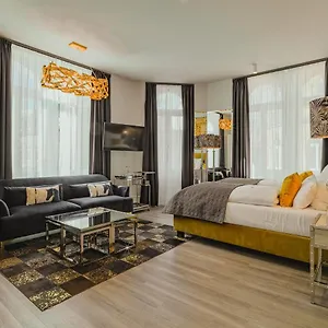 **** Hotel Bs Boutique Germania