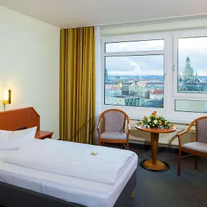 https://am-terrassenufer.dresdenhotels.net