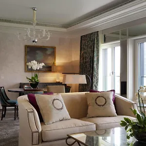 https://grandhotel-hessischer-hof.frankfurtammainhotels.com